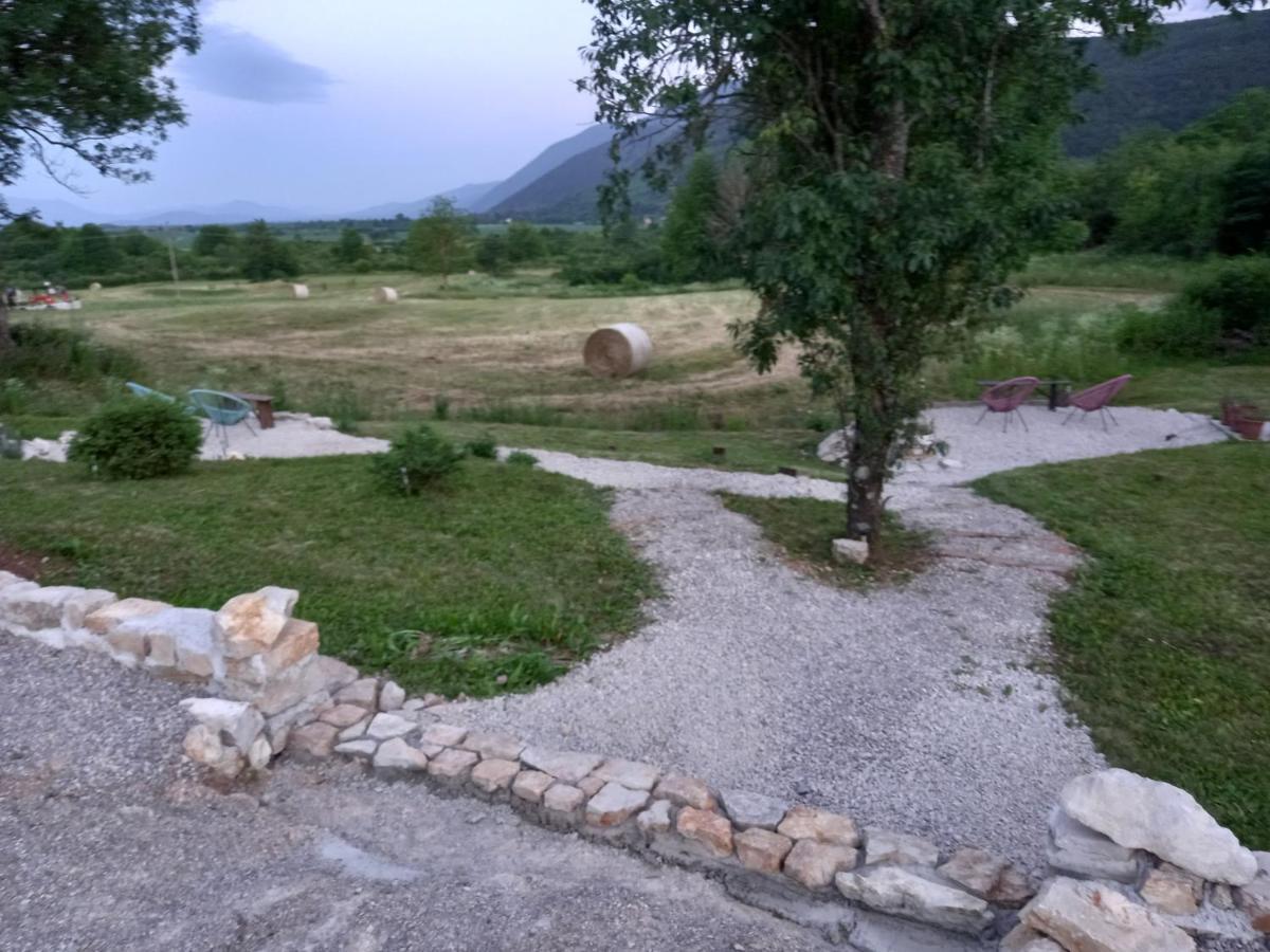 Plitvice Valley Apartments Licko Petrovo Selo Exterior foto