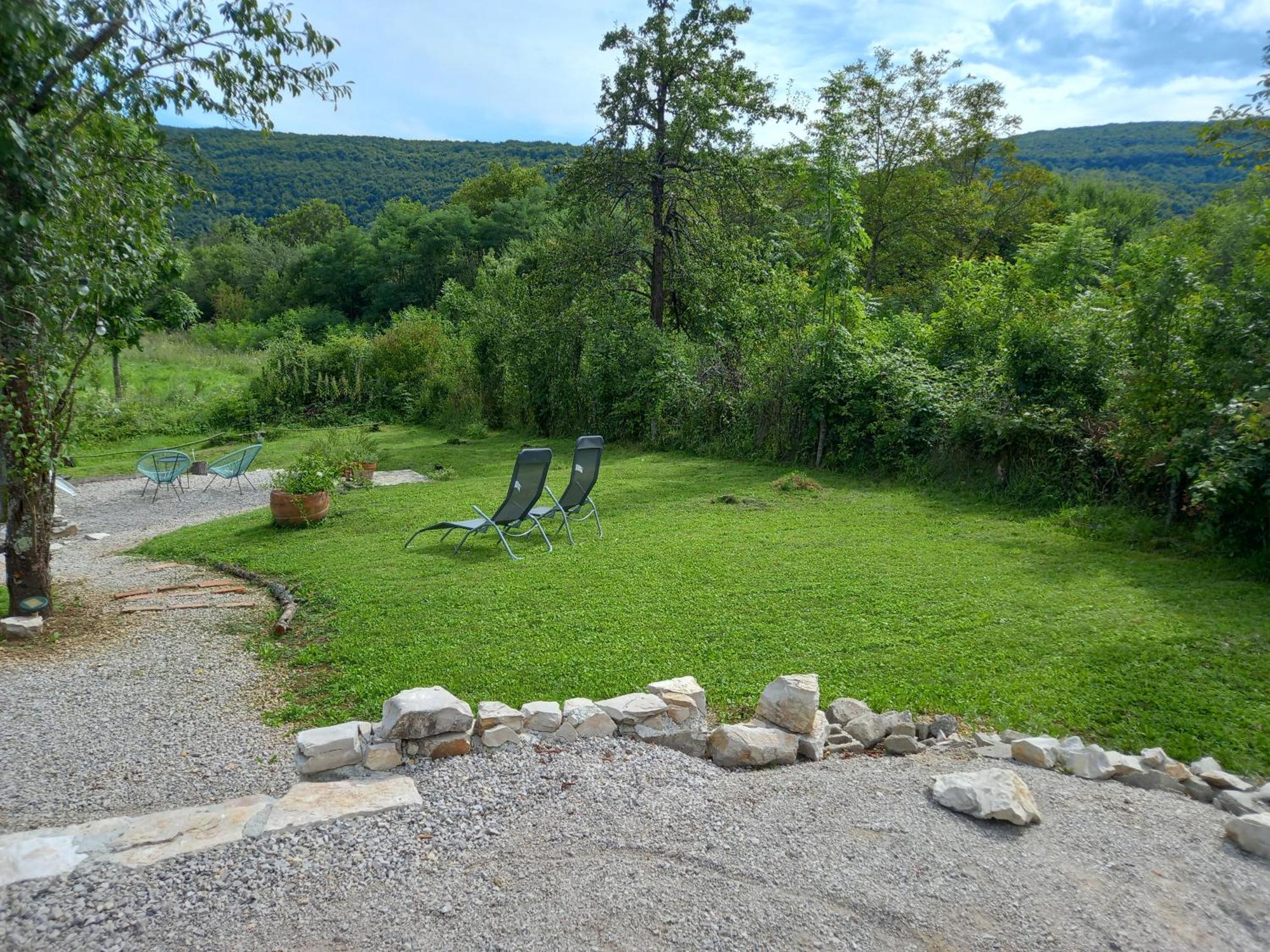 Plitvice Valley Apartments Licko Petrovo Selo Quarto foto